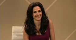 SNL Michaela Watkins - Julia Louis-Dreyfus