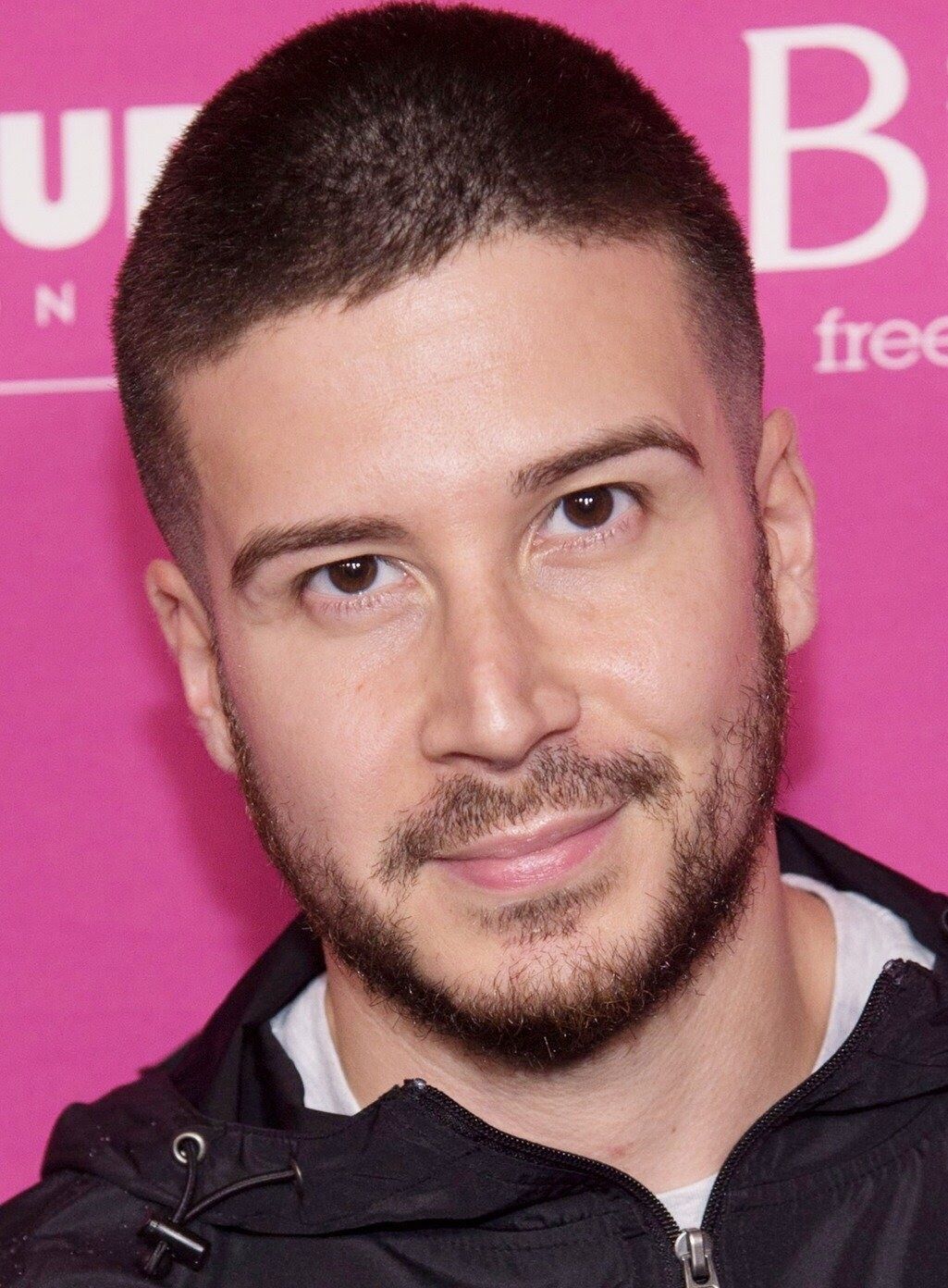 vinny guadagnino falso halcón