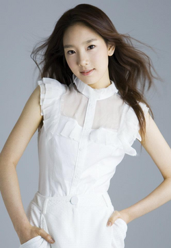 テヨン 少女時代 's...one TAEYEON Tシャツ ホワイト 白 テヨン 少女時代 'sone TAEYEON Tシャツ ホワイト 白 - メルカリ