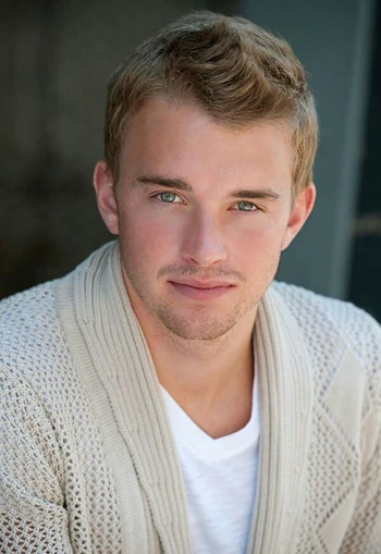 Chandler Massey as Will Horton