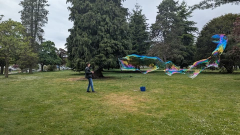 PXL 20250519 214228222