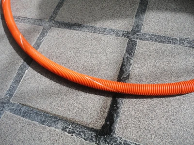 The long diagonal cut makes a tighter fit and an attractive design as well.