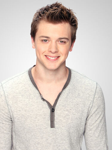 Chad Duell