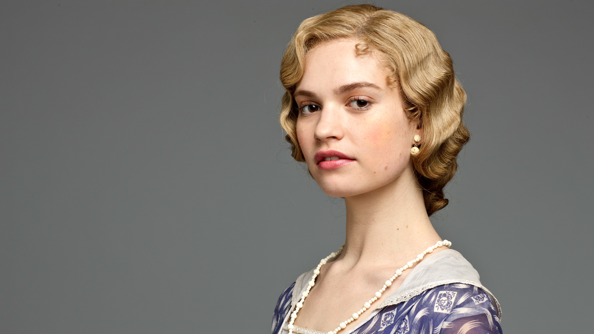 lily lady rose in downton abbey