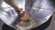 How to Bake Cookies in a Solar Oven Video 26