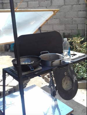 Hybrid gas -solar stove by Clement Musonda, 8-26-21