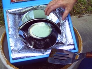 Rice cooked in a box cooker