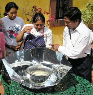 Survival Resources > The Hot Pot Solar Cooker