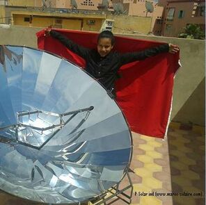 Solar cooker morocco by Lamia.