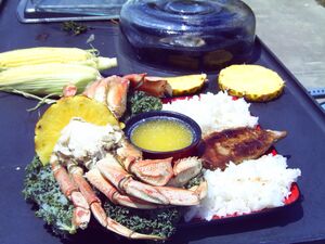 Yellowfin tuna and crab legs 