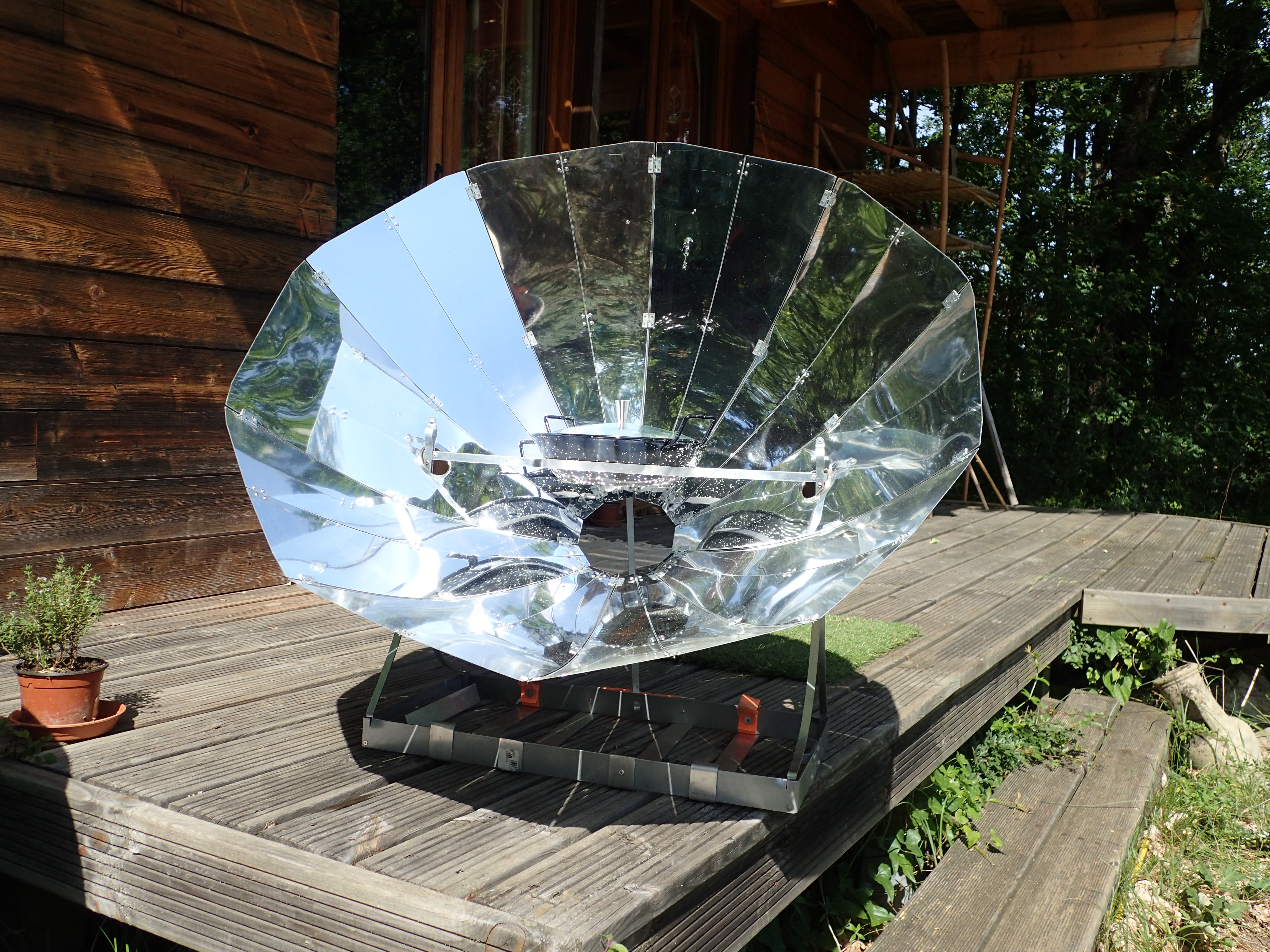 Solar cooker - Wikipedia