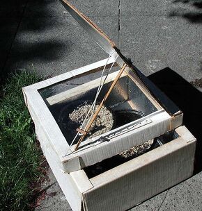 Box cooker as a food dryer