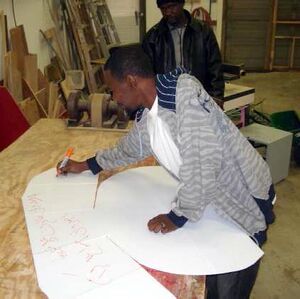 Volunteers in Fort Wayne, Indiana (USA) are making corrugated plastic solar cookers for displaced families in Darfur