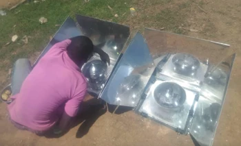 E. Joseph 3, 5-3-23.png (784 KB) Checking the cooking food