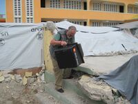 2 19 0292.jpg (150 KB) Haiti Earthquake