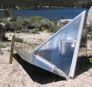 Solar Reflex Pyramid