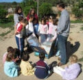 Spanish students at solar cooking workshop