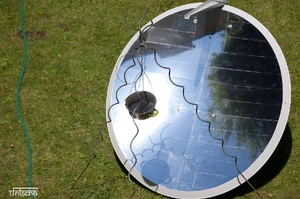 2011-07-08-13-56-40 Solarkocher