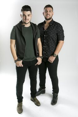 Zezé Di Camargo & Luciano, Som Na Caixa Com O DJ Cão Wiki
