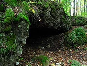 The picture of the cave entrance.