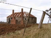 Finally, the farmhouse!