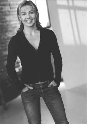 Laura Lee Connery | Sonic the Hedgehog Cinematic Universe Wiki | Fandom