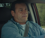 Jeffrey Sanca as Minivan Dad