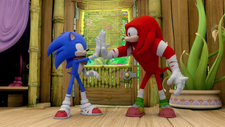 S1E41 Sonic Knuckles high five