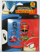 Sonic & Knuckles figurine by Tomy