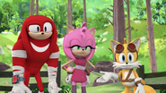 S2E05 Knuckles Amy and Tails