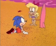 Sonic picking up on a Beach babe that looks like Miss Possum.