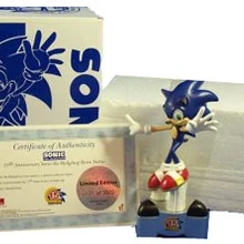 sonic 15th anniversary statue