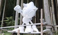 Picture of the restoration process, where the statue was fully painted white.
