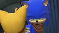 Sonic staring at Tails