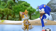 SB Tails and Sonic is very good to behavior together