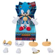 Jakks pacific sonic collectors editon with accessories