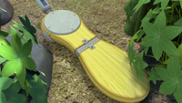 SB S1E09 Sonic's hoverboard
