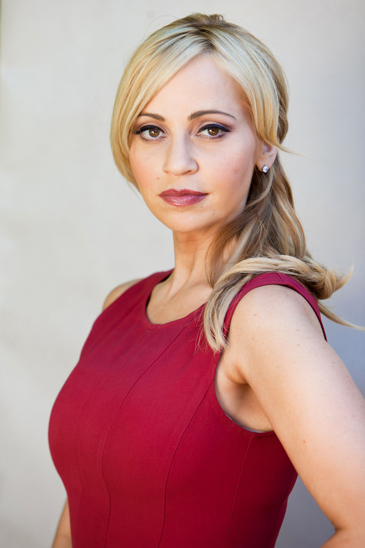 Fan Casting Tara Strong as Classic/Young Sonic (age 7- to 14) in Sonic  fancast on myCast