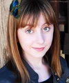 Allisyn-ashley-arm-profile.jpg (25 KB)