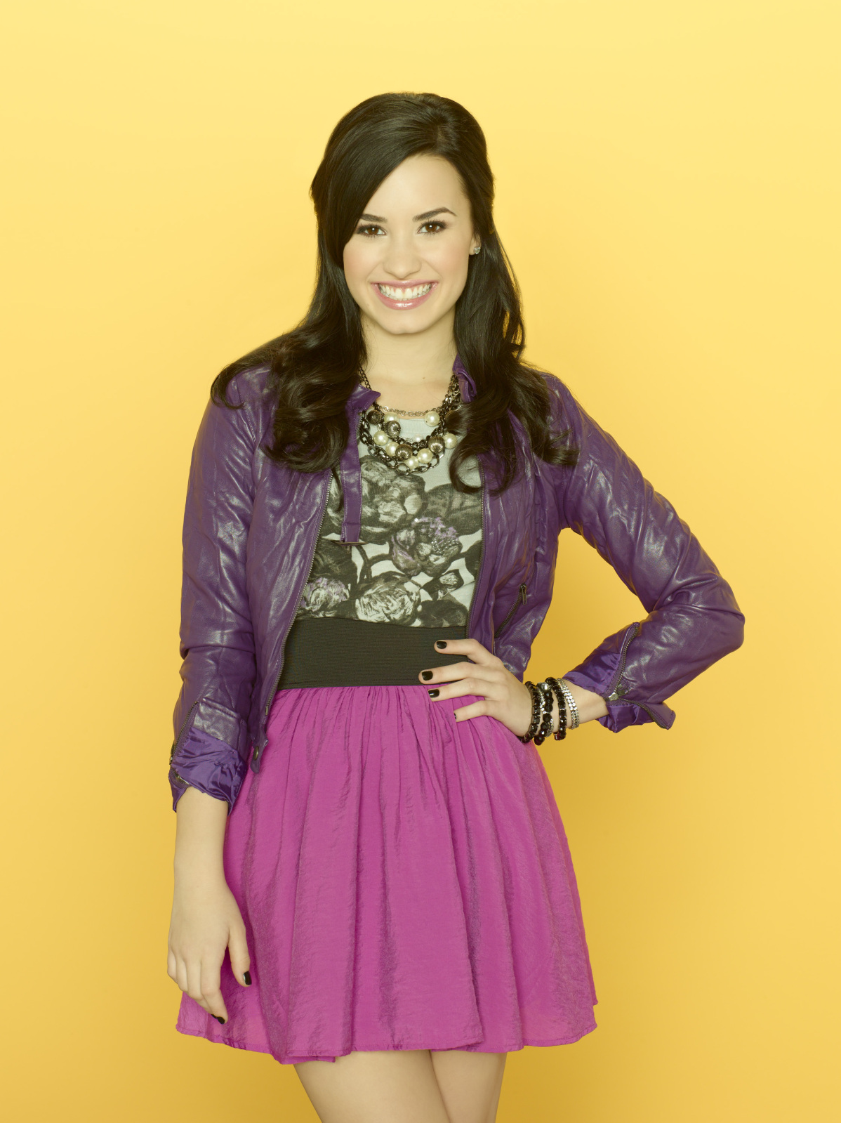 demi lovato sonny with a chance outfits