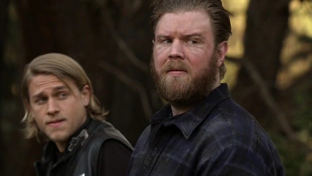  Sons of Anarchy: Season 1 : Charlie Hunnam, Ron