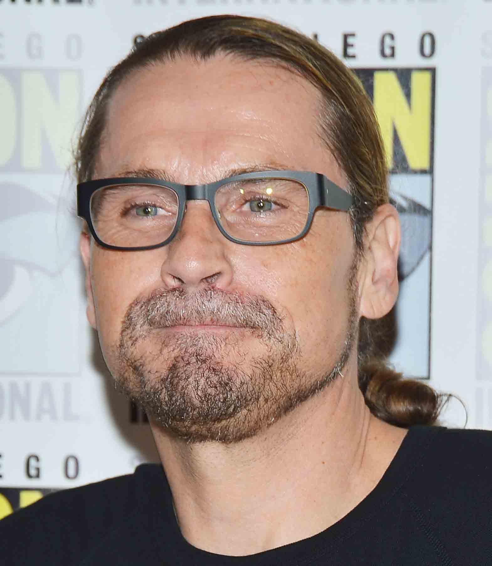 Sons of Anarchy - Kurt Sutter habla sobre una serie de los First 9