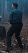 Unknown actor as Chasing Guard