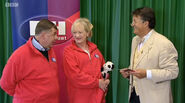 Soo and Brenda Longman on "Bargain Hunt"