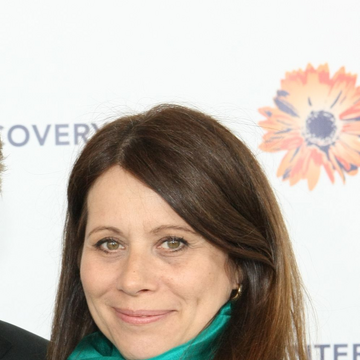 Elizabeth Bracco The Sopranos Wiki Fandom Elizabeth bracco (born november 5, 1957) is an american actress best known for her role as marie spatafore, the wife. elizabeth bracco the sopranos wiki
