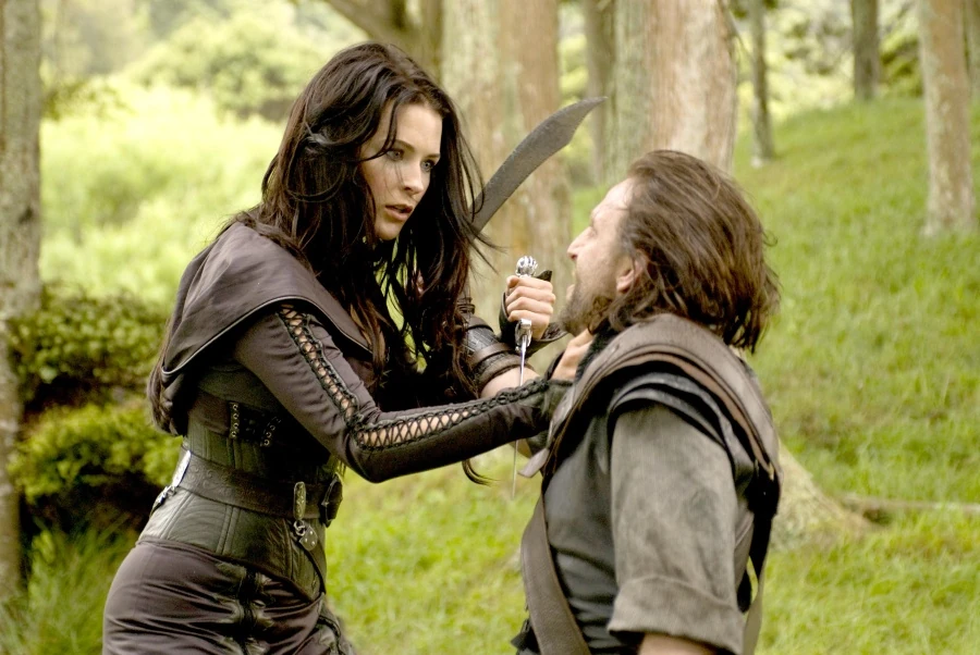 kahlan amnell fighting