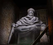 Vercci's statue in the Money Pit stage