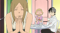 Patty chows down at Maka and Soul's apartment