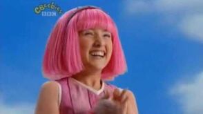 Lazy_Town_Theme_-_Intro_-_Music_-_Titles_-_Cbeebies_-_High_Q