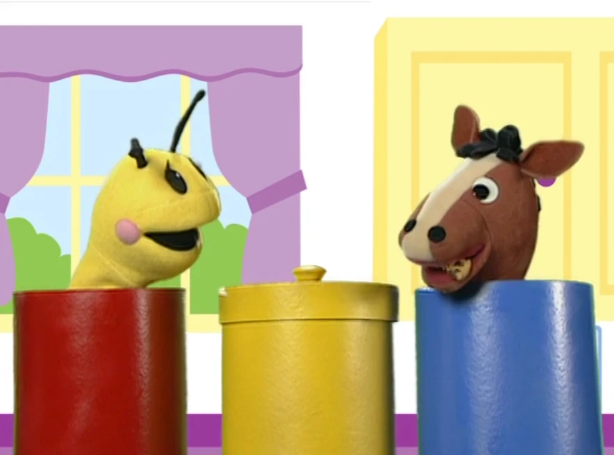 Sound Ideas, CHEW, CARTOON CHEWING CELLOPHANE, HUMAN, EATING